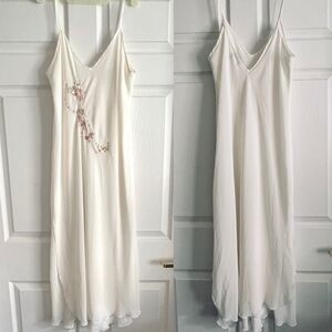 California Dynasty Sz L  Elegant White(Creamy) Maxi Nightgown Layers embroidery